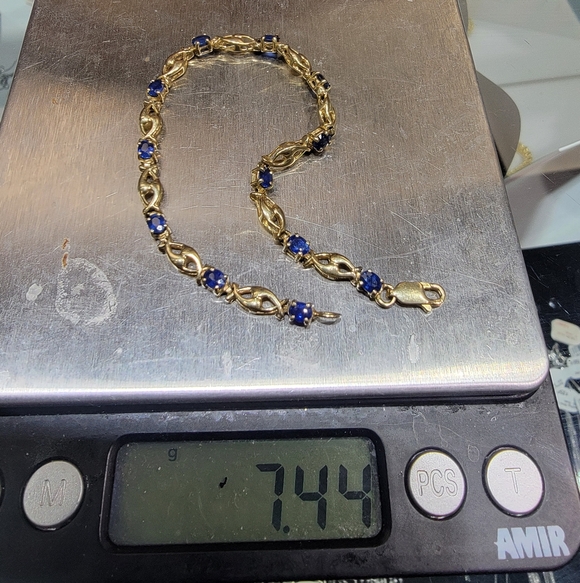 10kt Yellow Gold Blue Sapphire Stone Bracelet - Picture 12 of 12